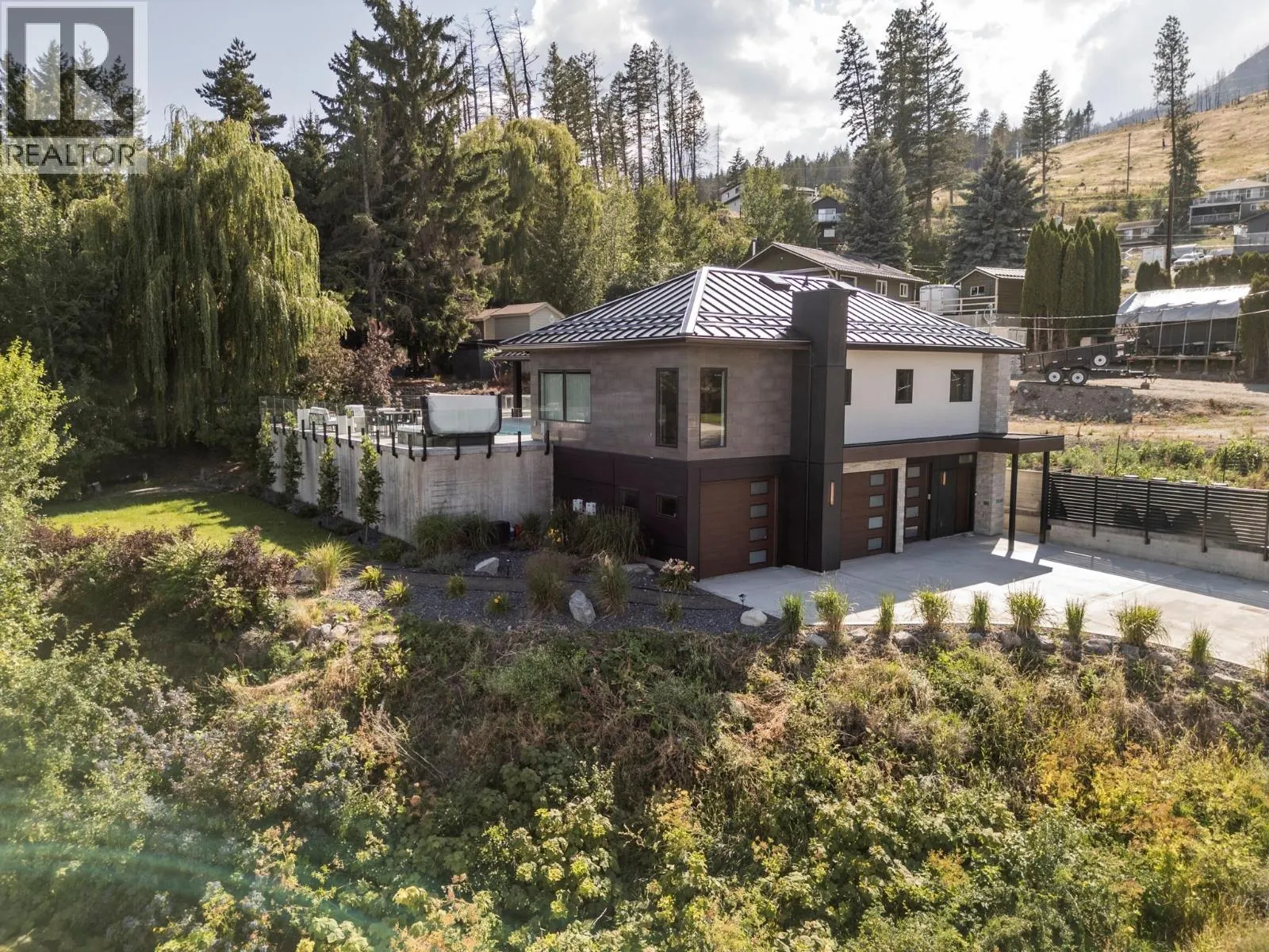 104 Elliot Road