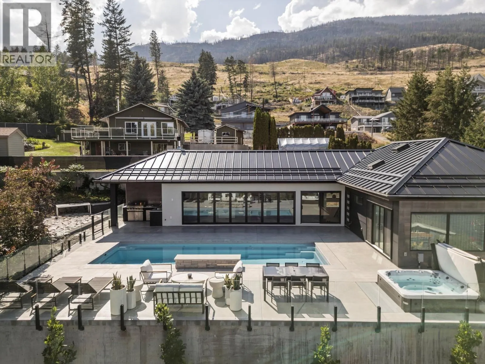 104 Elliot Road