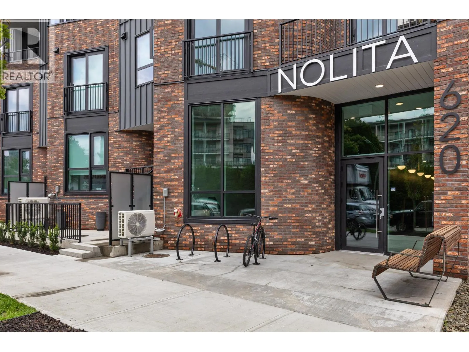 620 Coronation Avenue Unit# 406