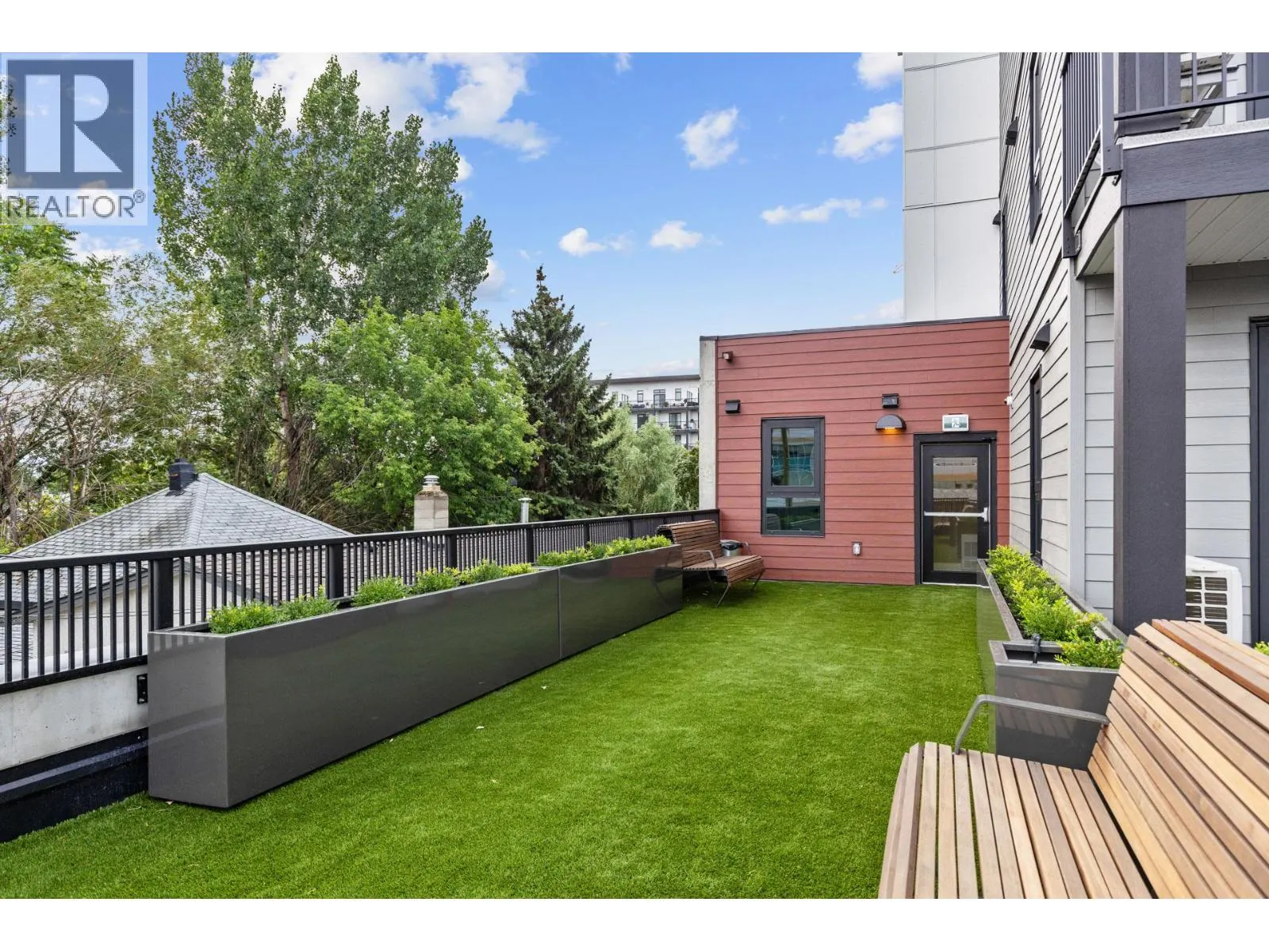 620 Coronation Avenue Unit# 406