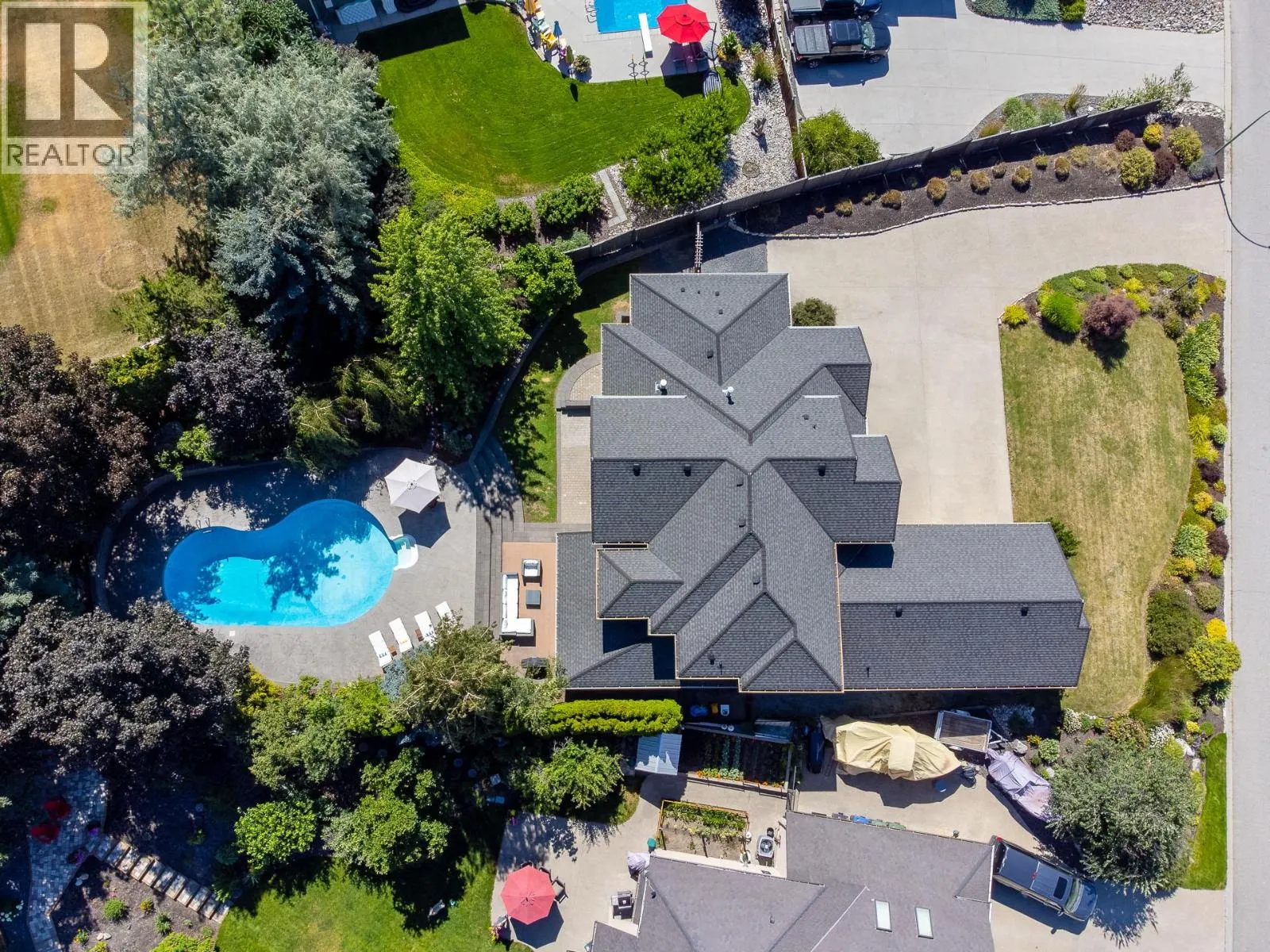 1511 Woodridge Road