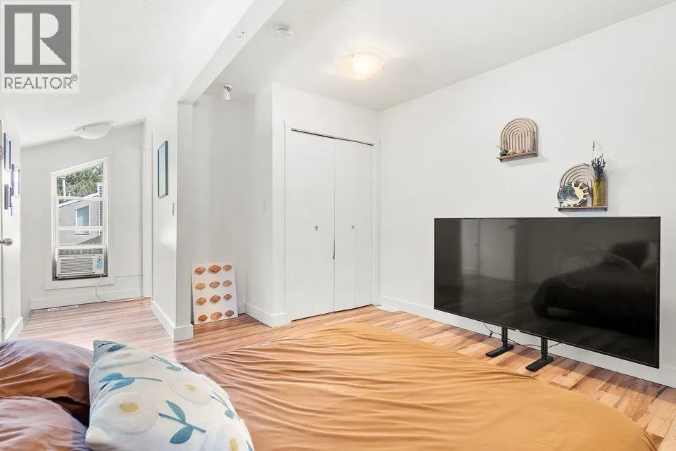 3155 Gordon Drive Unit# 304