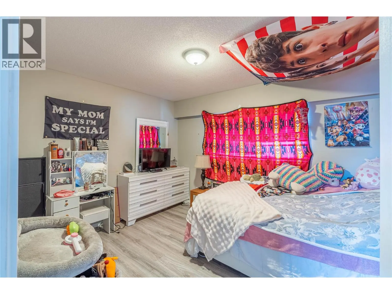 1569 WESTMOUNT Drive