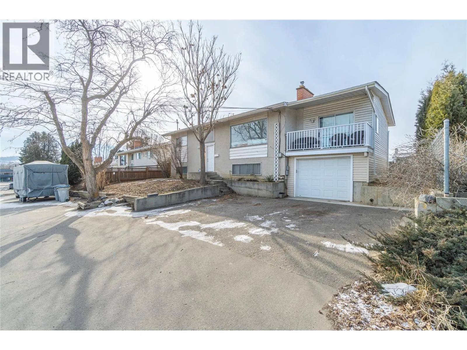 1569 WESTMOUNT Drive