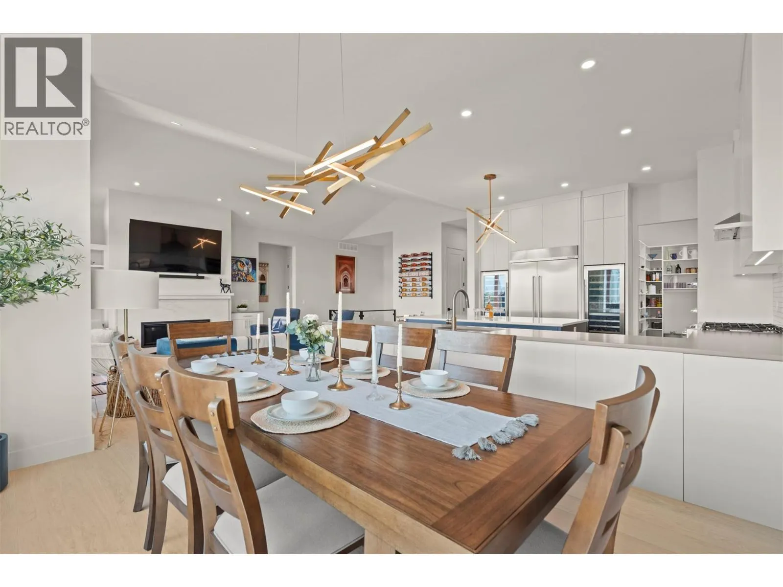 8 Kenyon Road