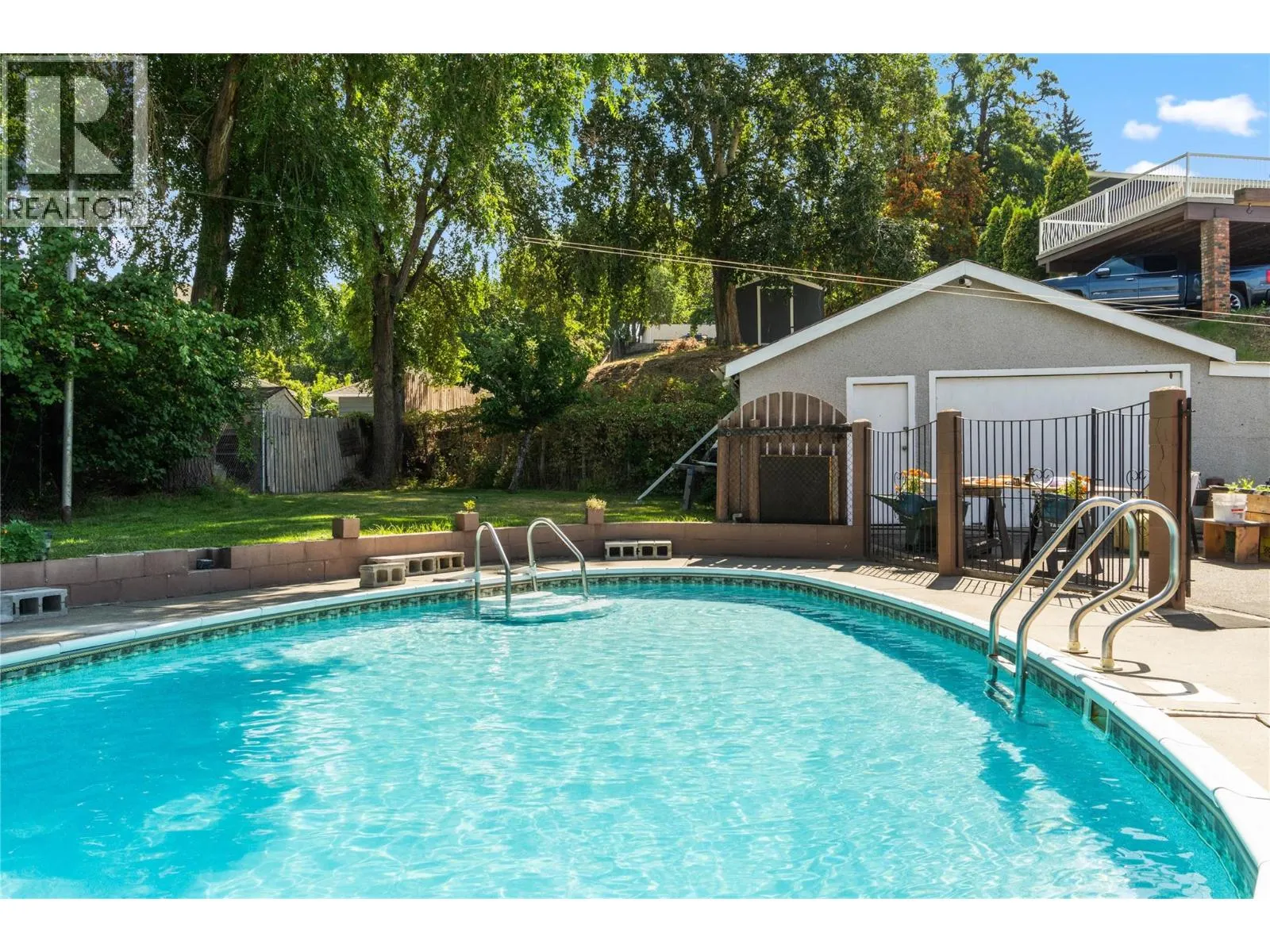 1693 Valleyview Drive