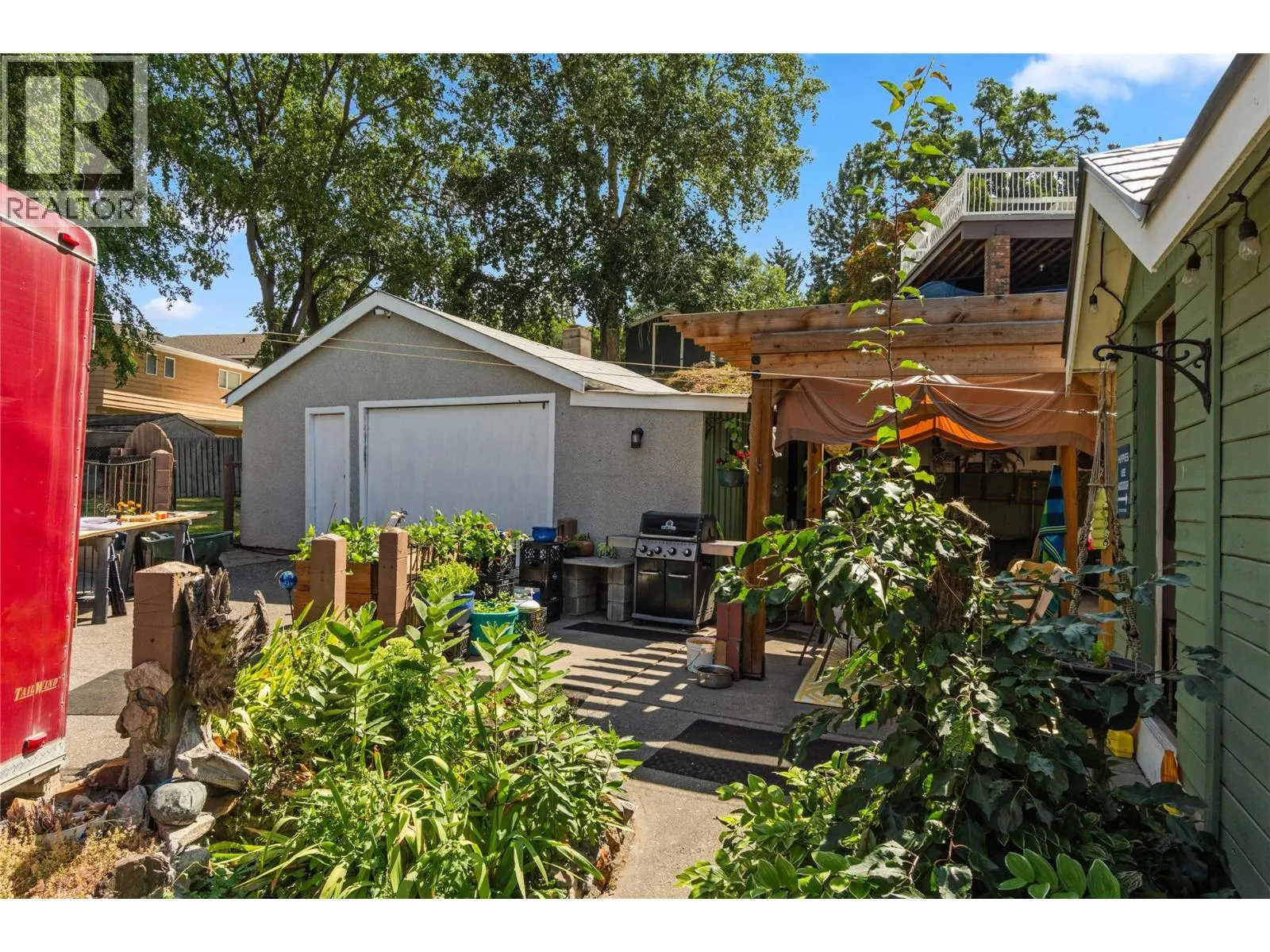 1693 Valleyview Drive