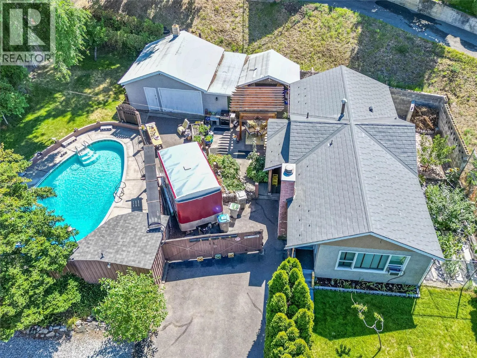1693 Valleyview Drive