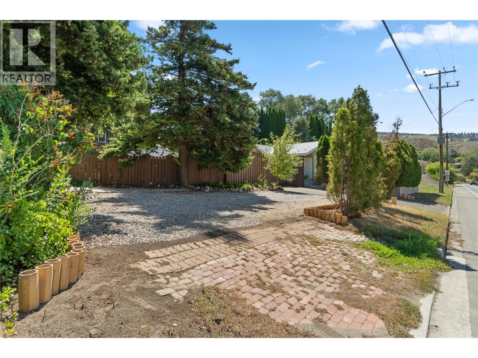 1693 Valleyview Drive