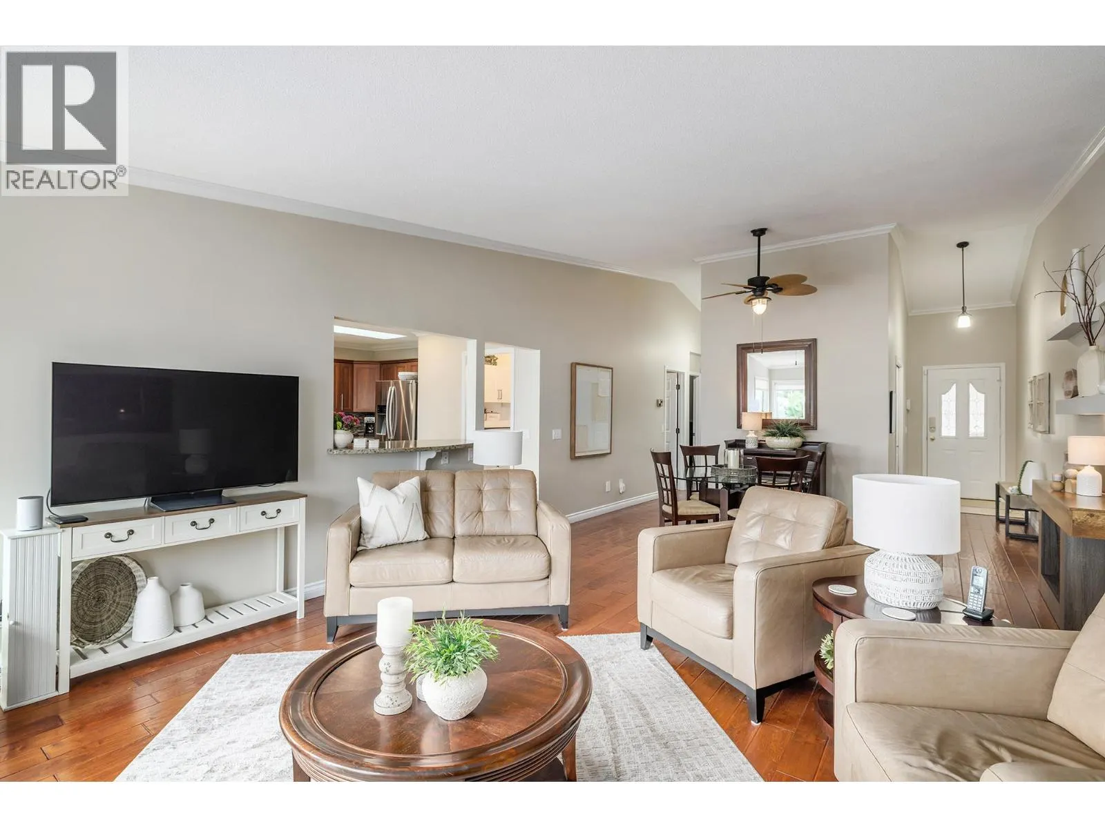 4470 Ponderosa Drive Unit# 204