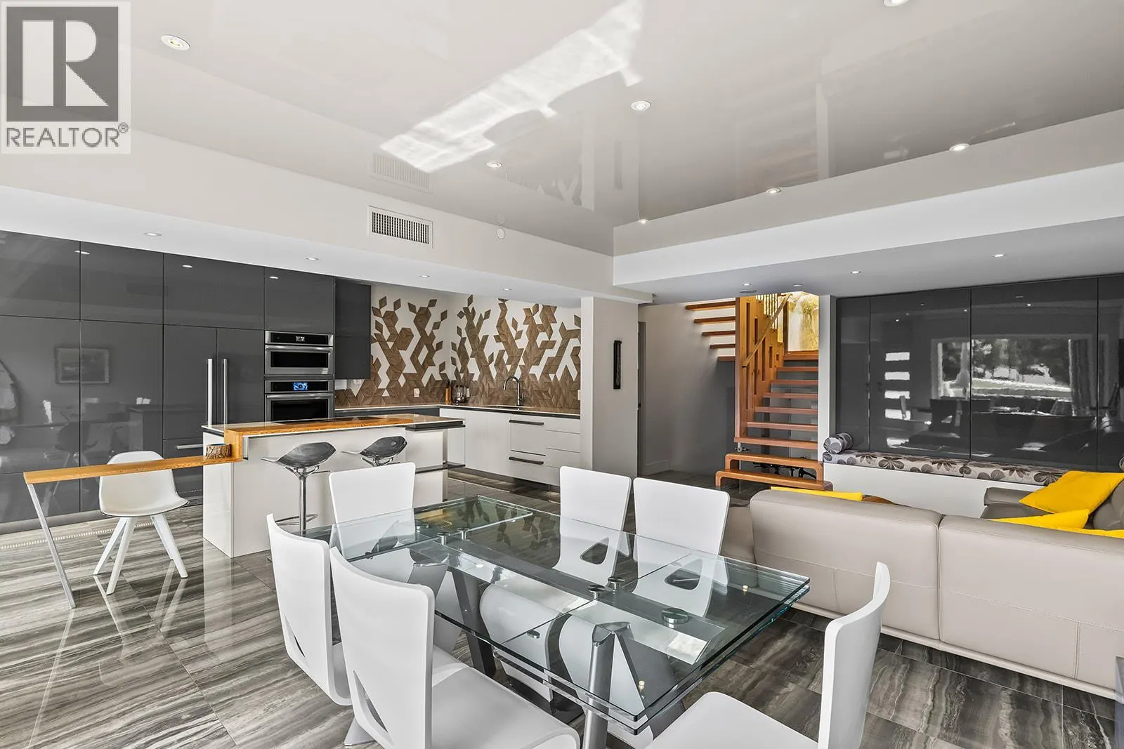 1156 Sunset Drive Unit# 117
