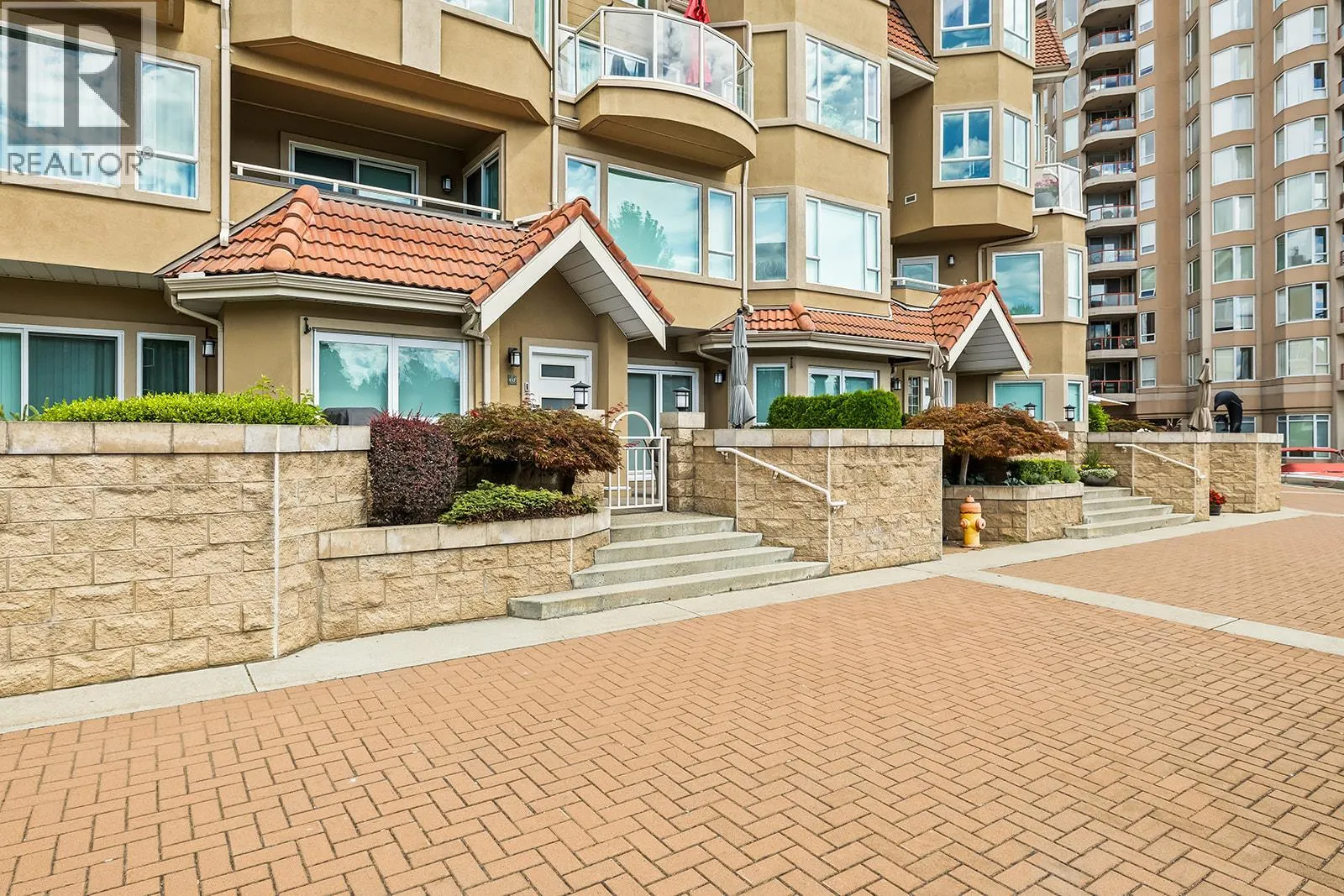 1156 Sunset Drive Unit# 117