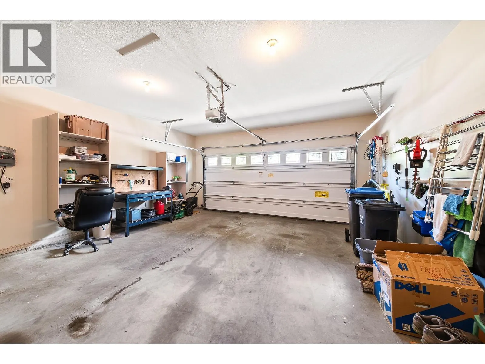 4137 Gallaghers Forest S
