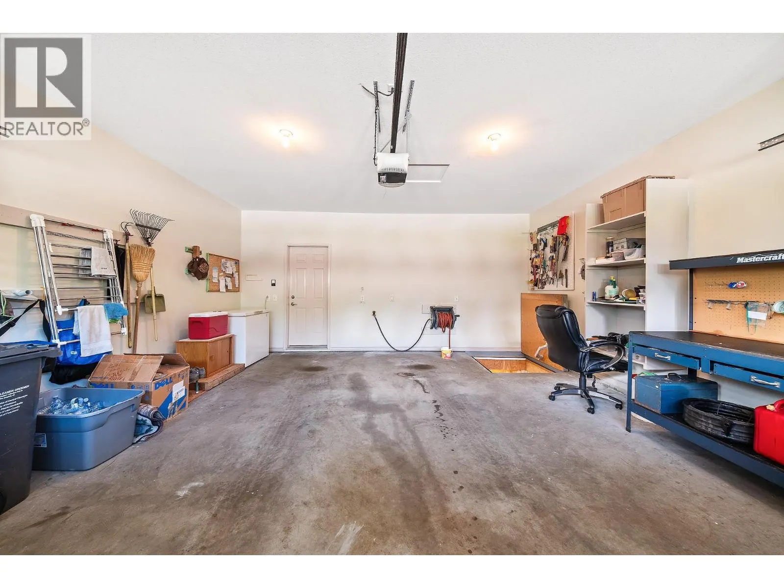 4137 Gallaghers Forest S