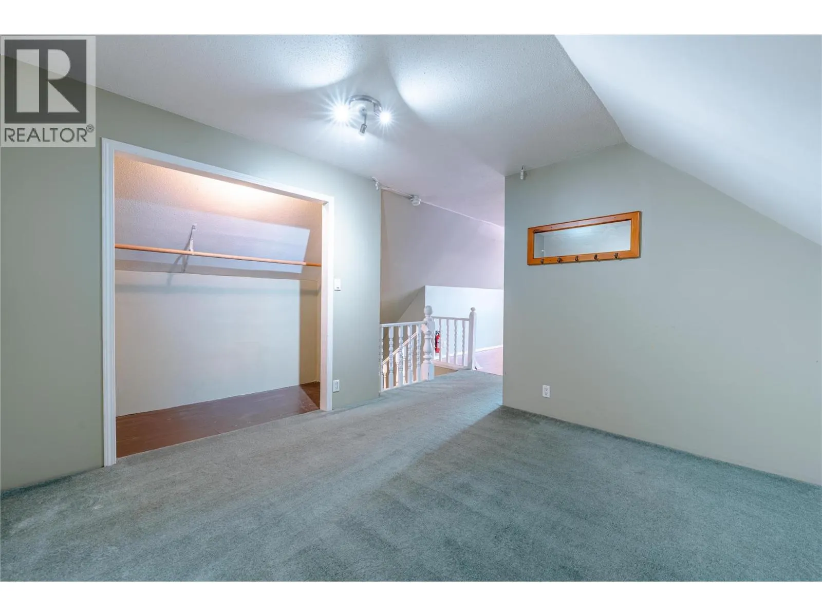 503 Third Street E