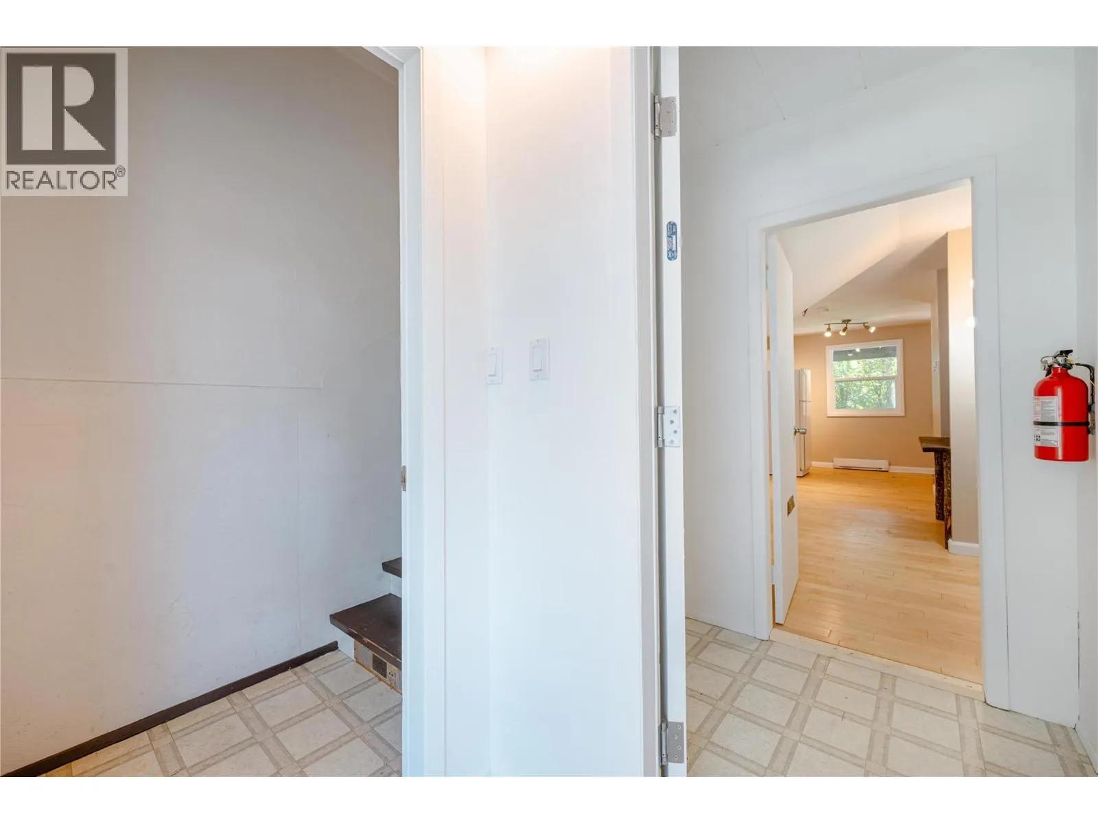 503 Third Street E