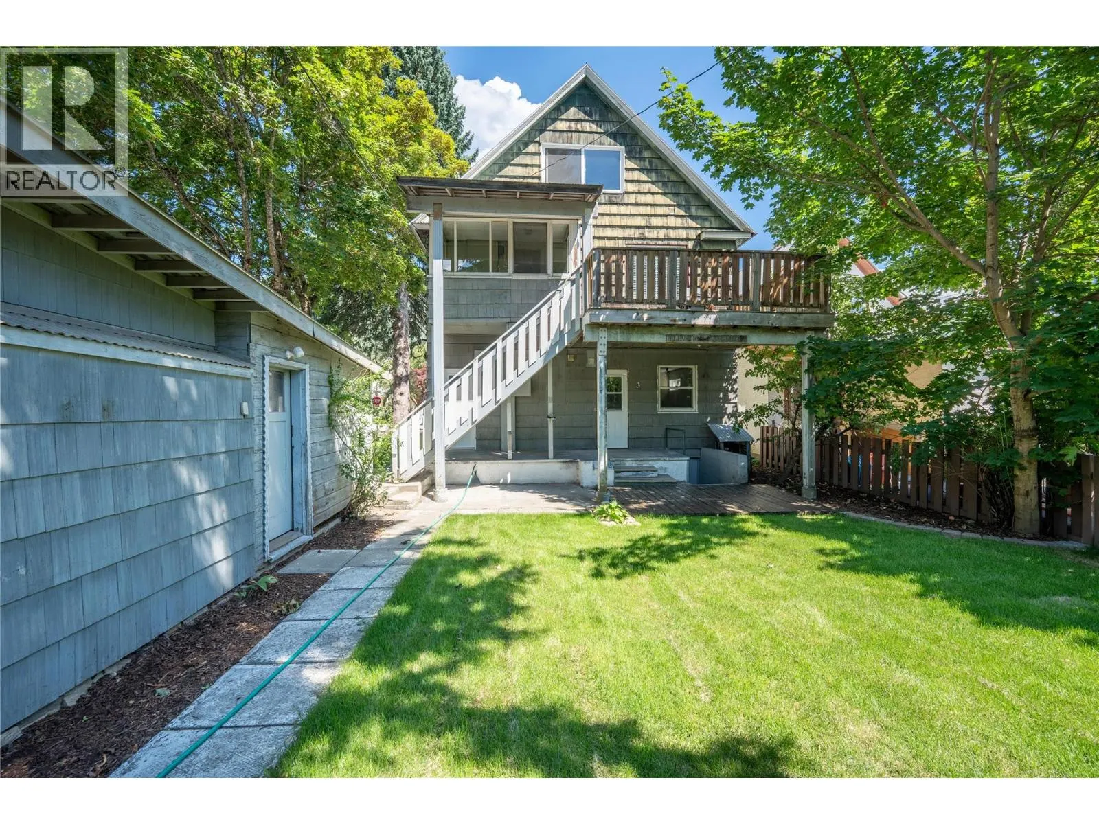 503 Third Street E
