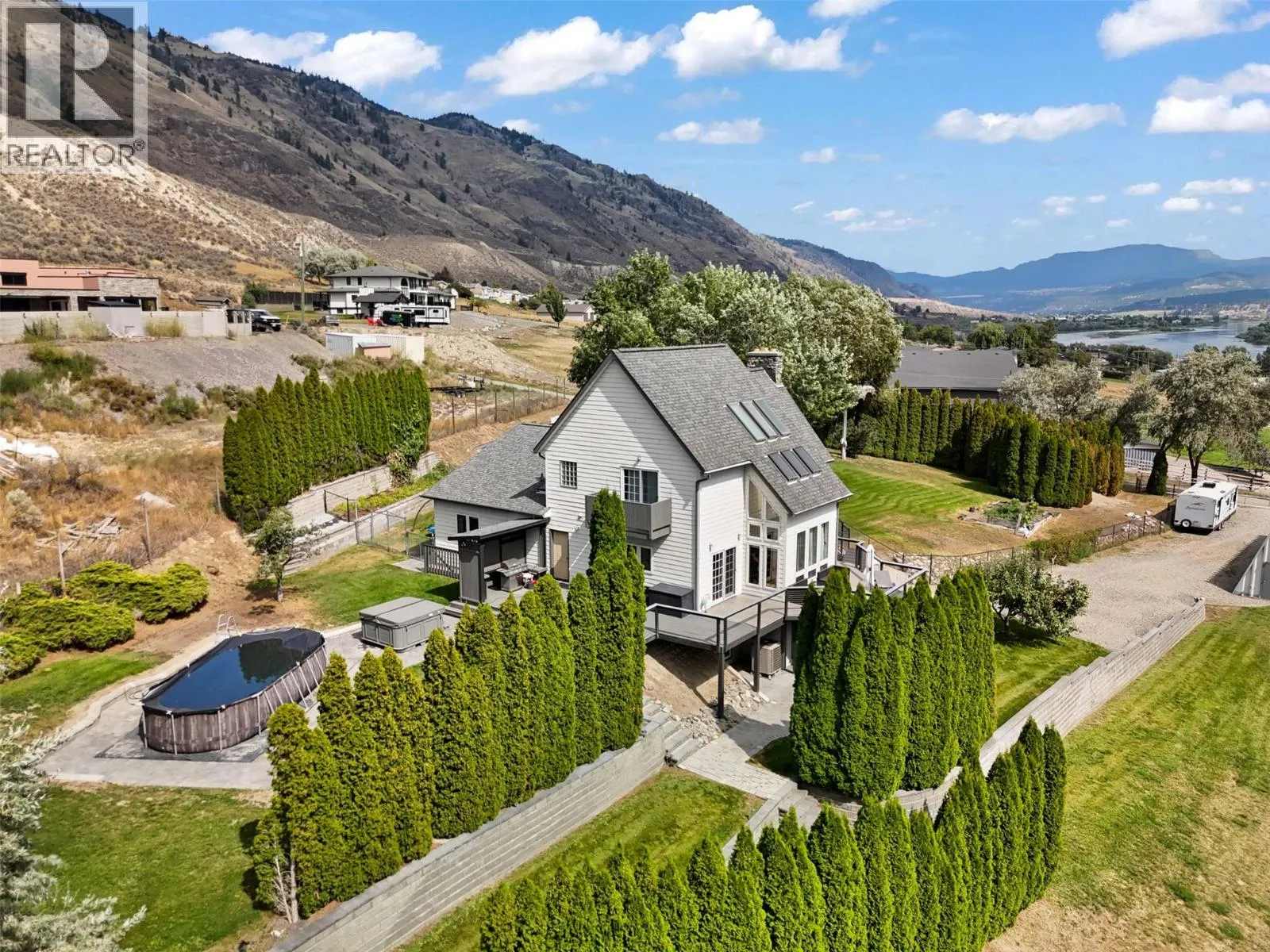 3083 SHUSWAP Road