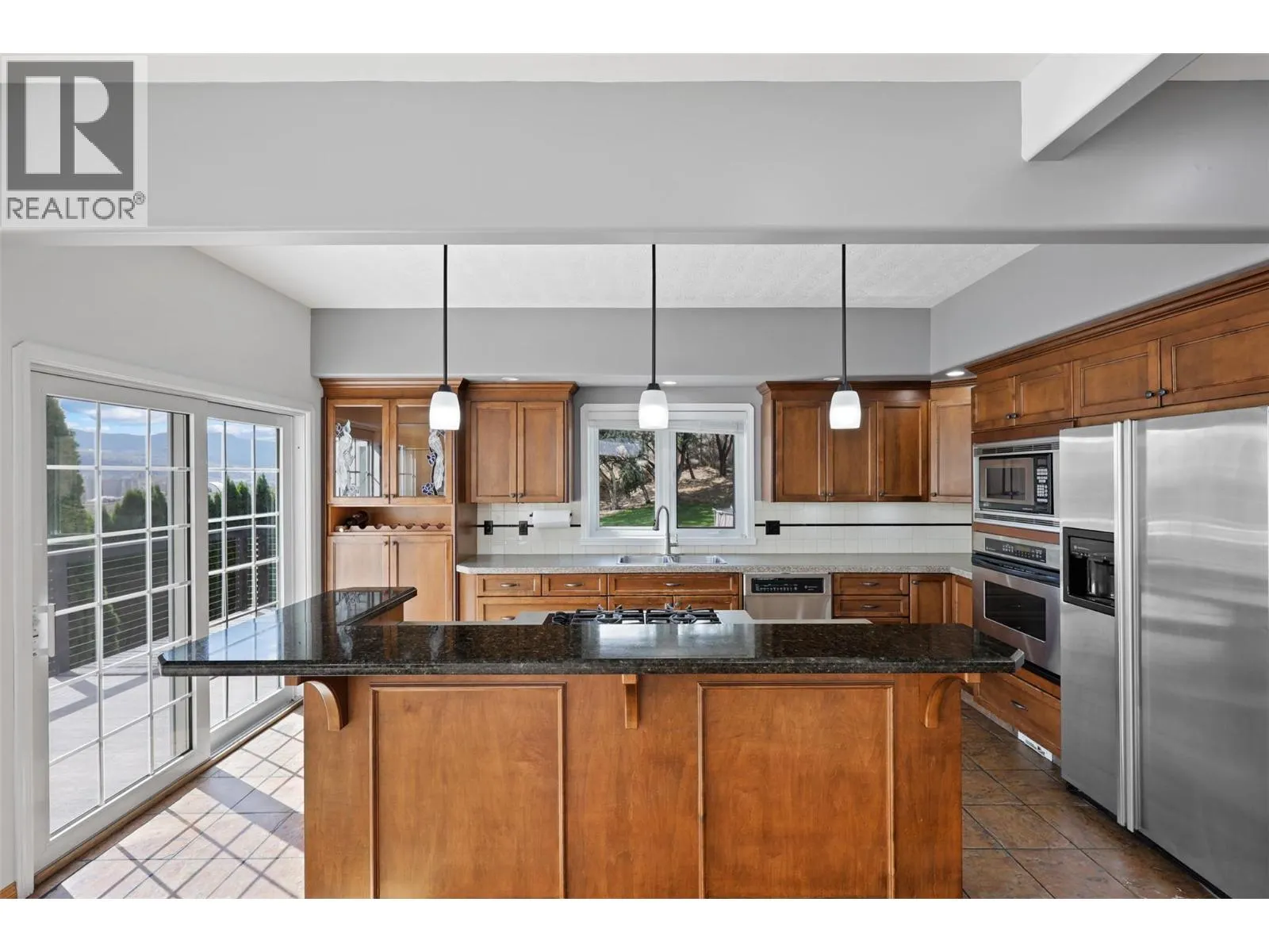 3083 SHUSWAP Road