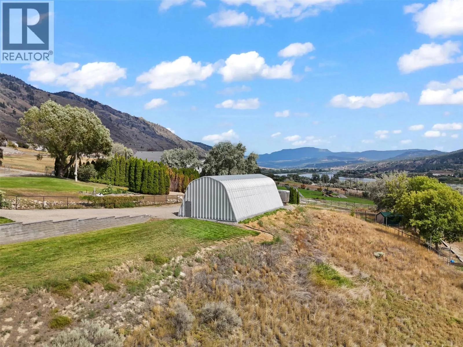 3083 SHUSWAP Road