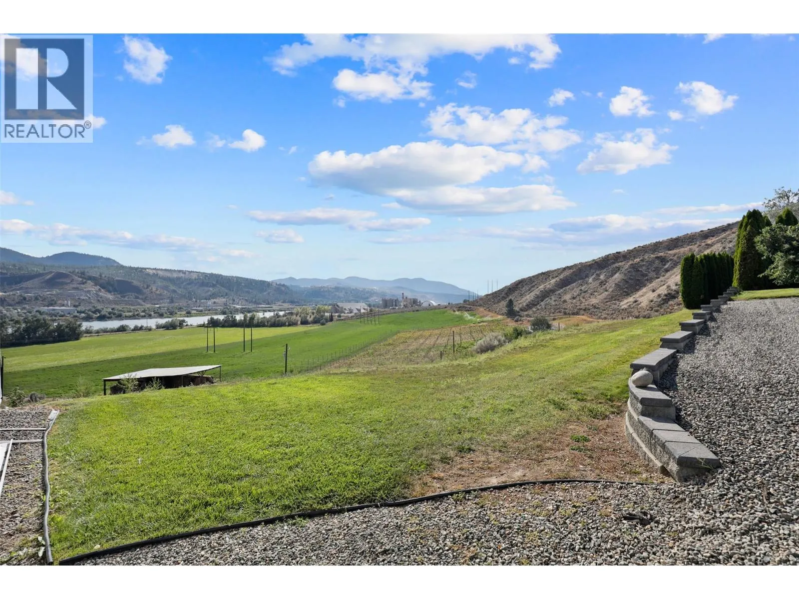 3083 SHUSWAP Road