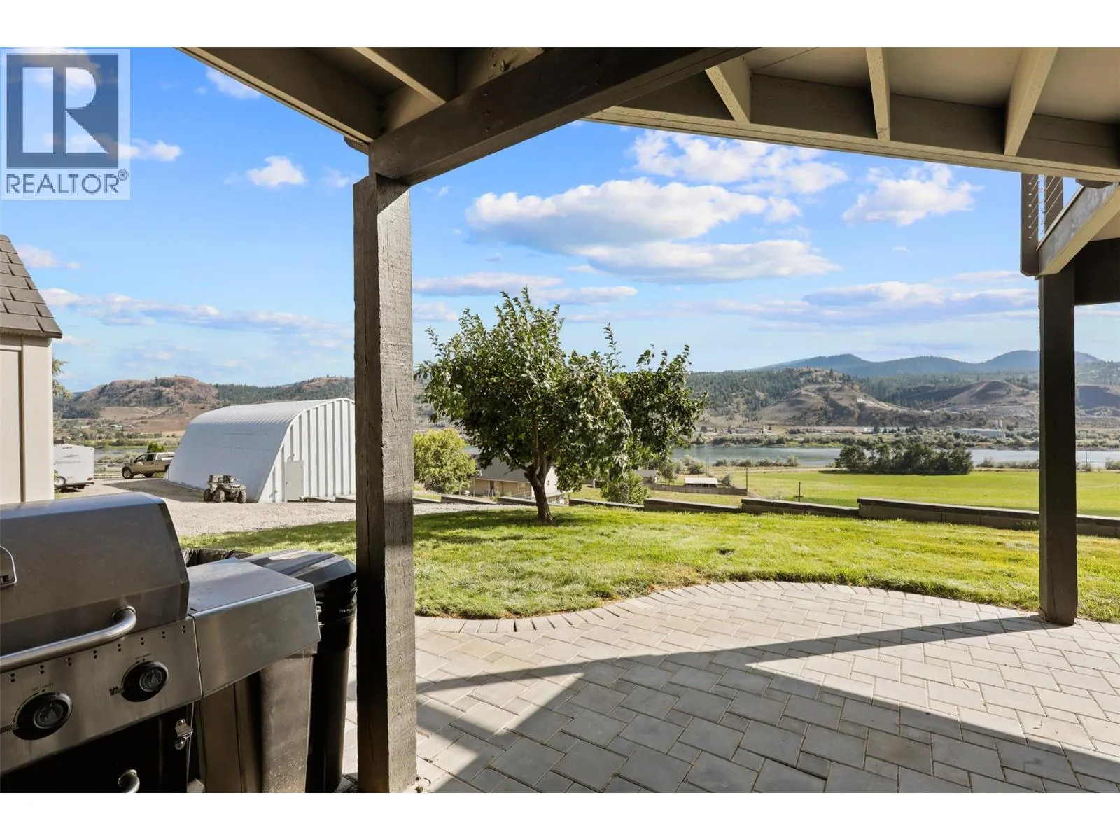 3083 SHUSWAP Road