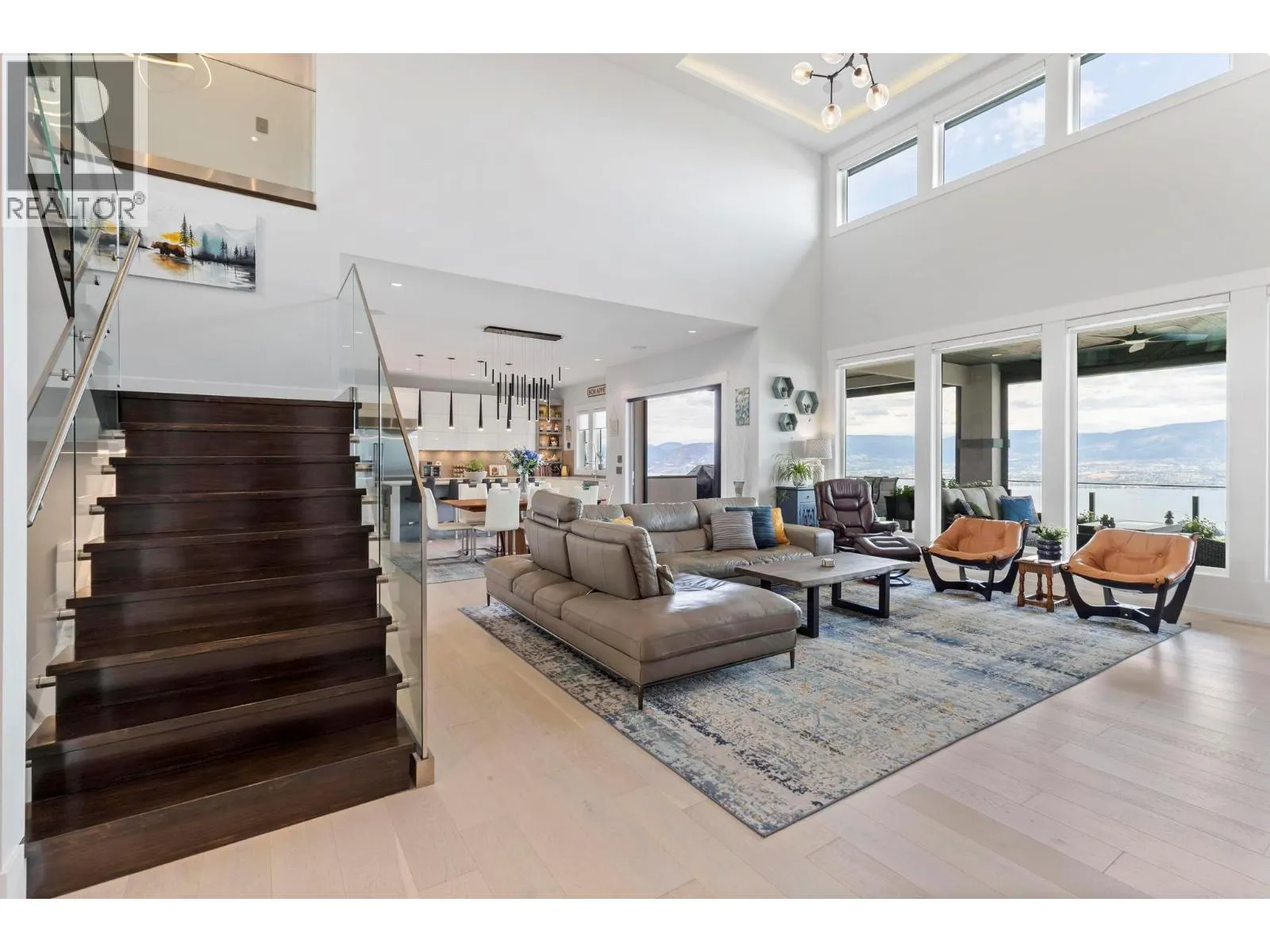 5564 Upper Mission Drive