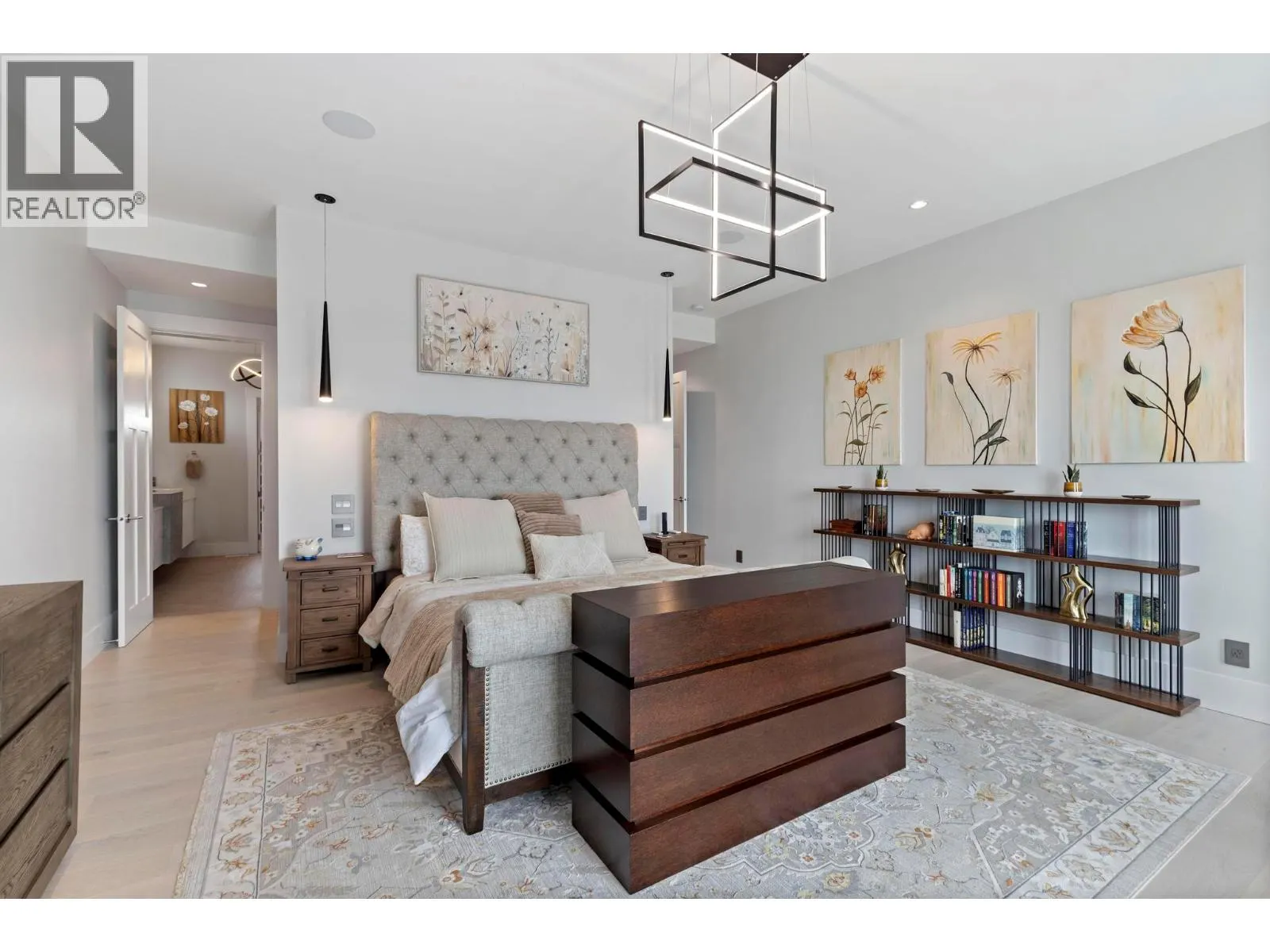 5564 Upper Mission Drive