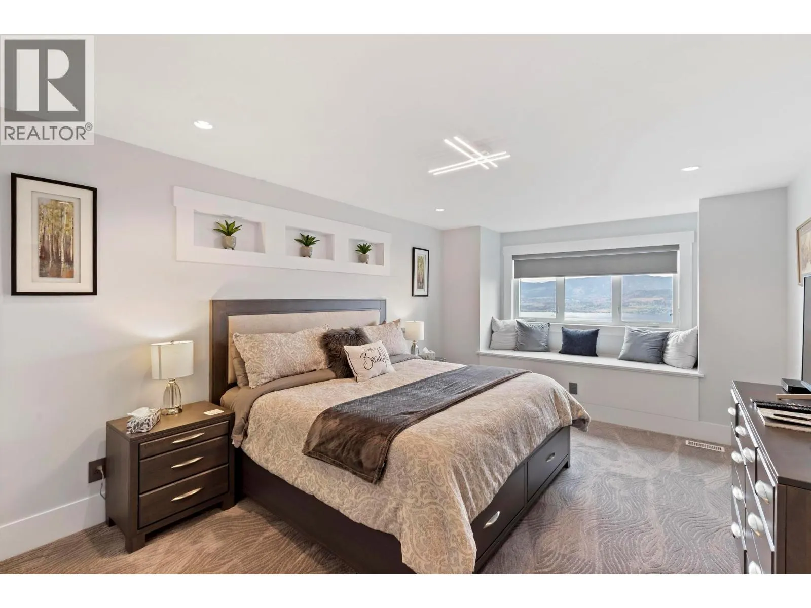 5564 Upper Mission Drive