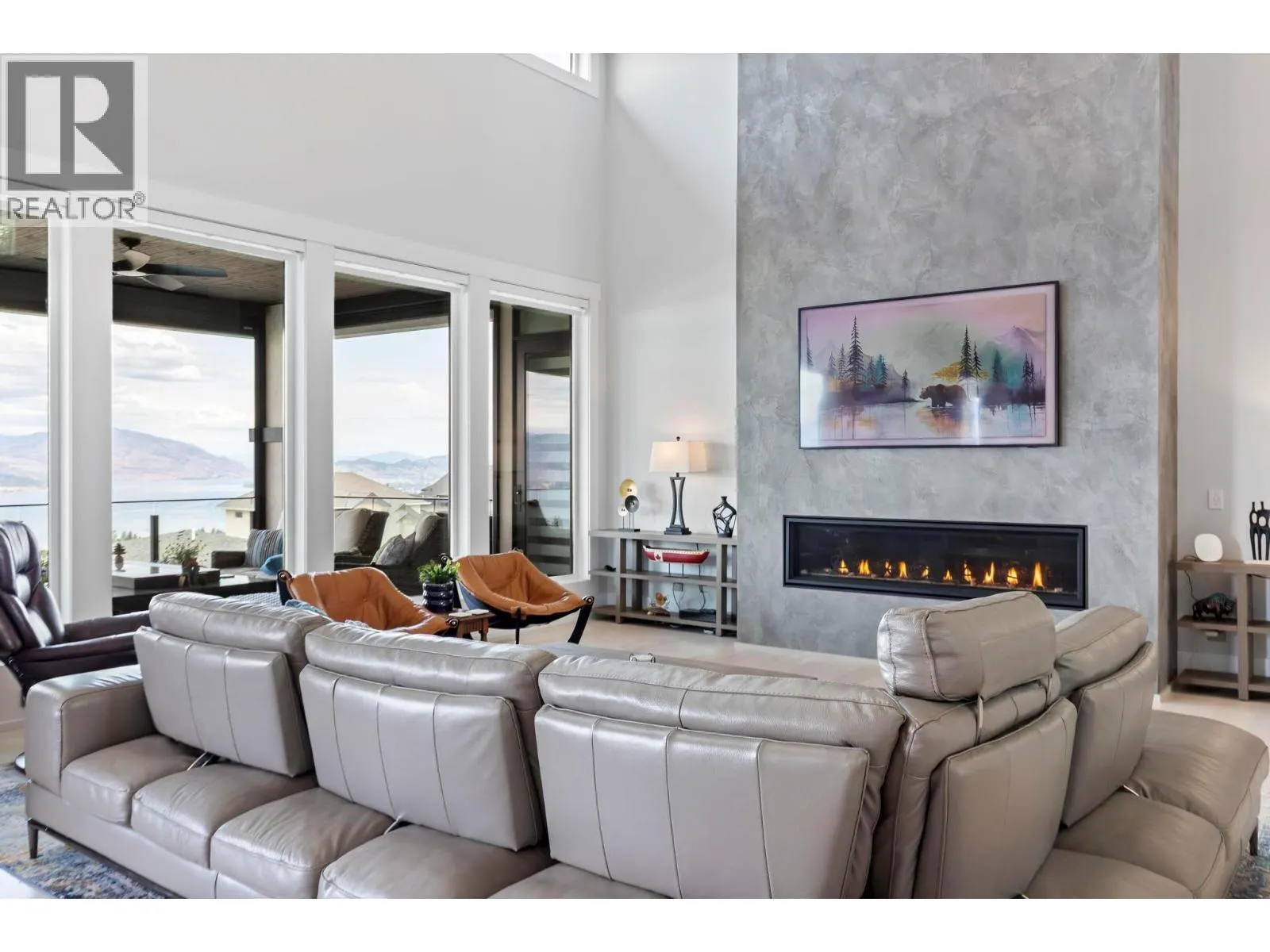 5564 Upper Mission Drive