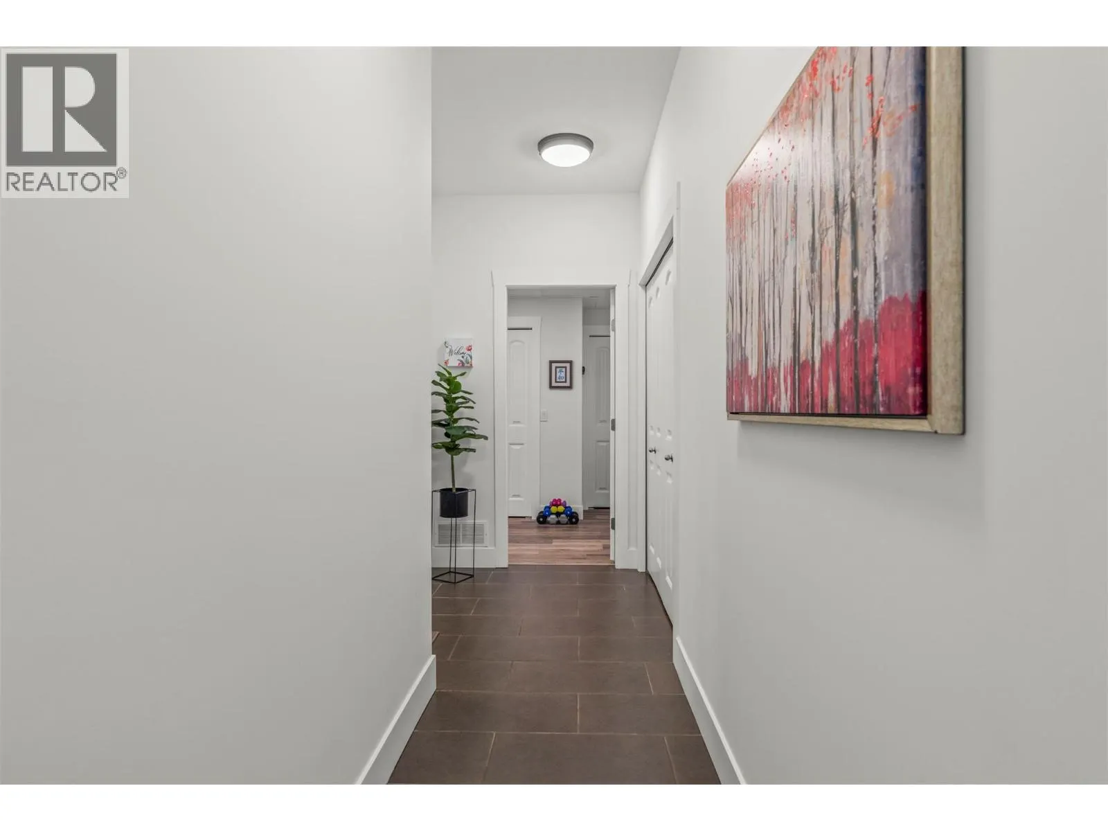 995 Mt. Ida Drive Unit# 9
