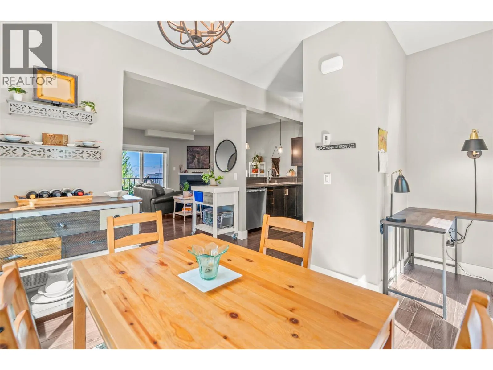 995 Mt. Ida Drive Unit# 9