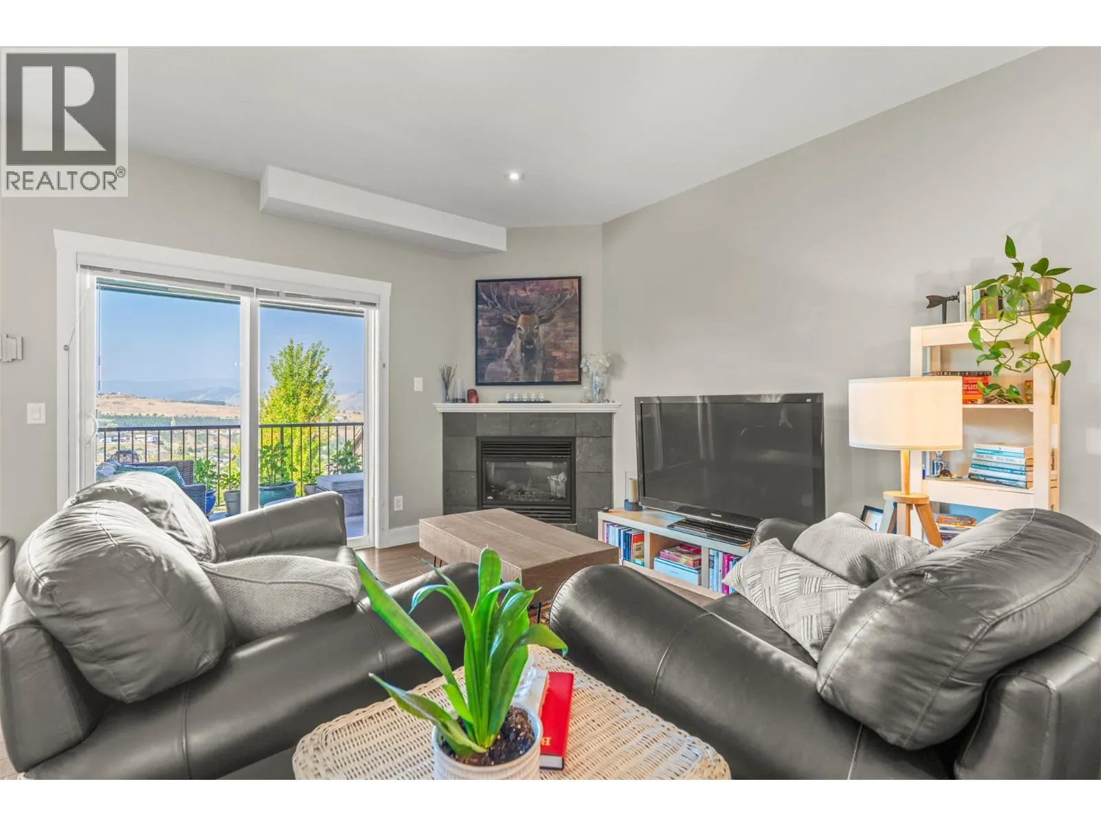995 Mt. Ida Drive Unit# 9
