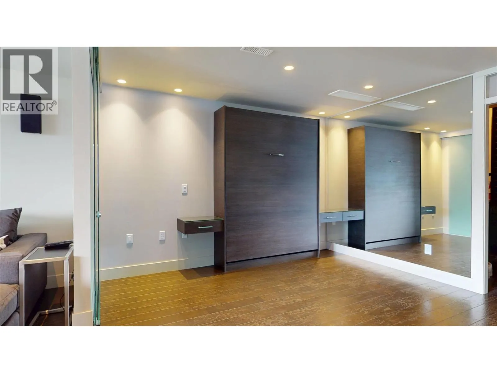 5235 Buchanan Road Unit# 6
