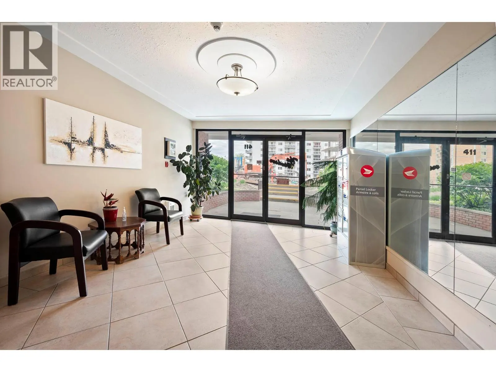 411 NICOLA Street Unit# 302