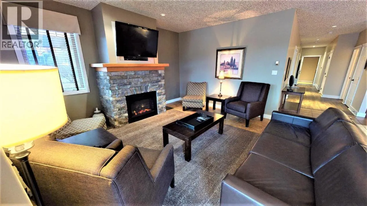 400 BIGHORN Boulevard Unit# 416 J