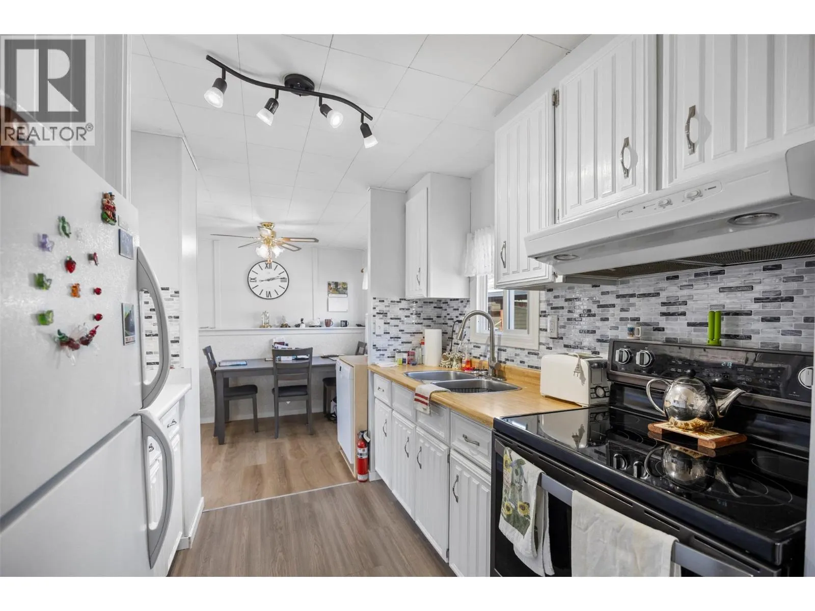2400 OAKDALE Way Unit# 26
