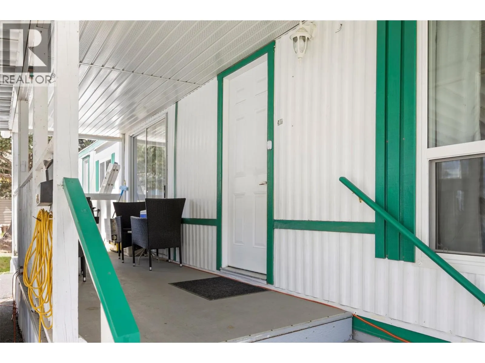 2400 OAKDALE Way Unit# 26