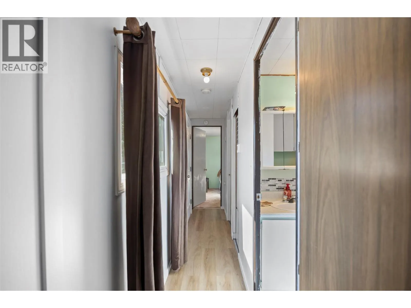 2400 OAKDALE Way Unit# 26