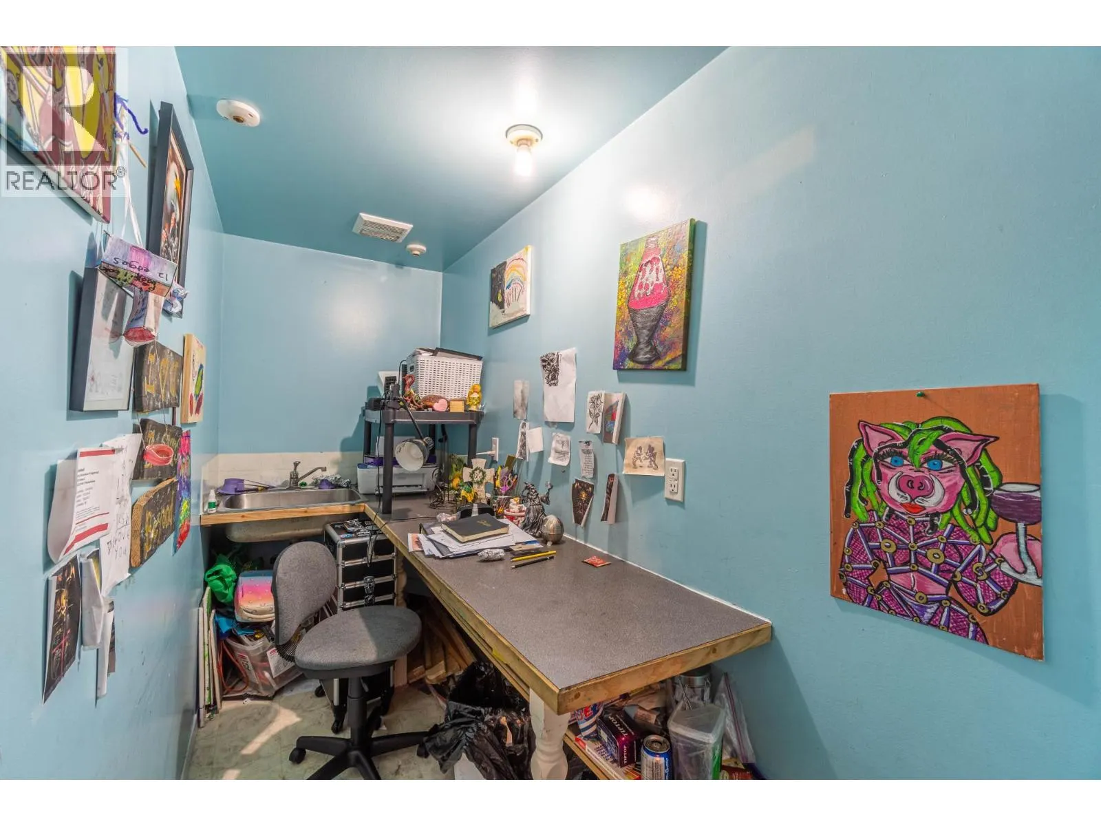 1605 SUMMIT Drive Unit# 9