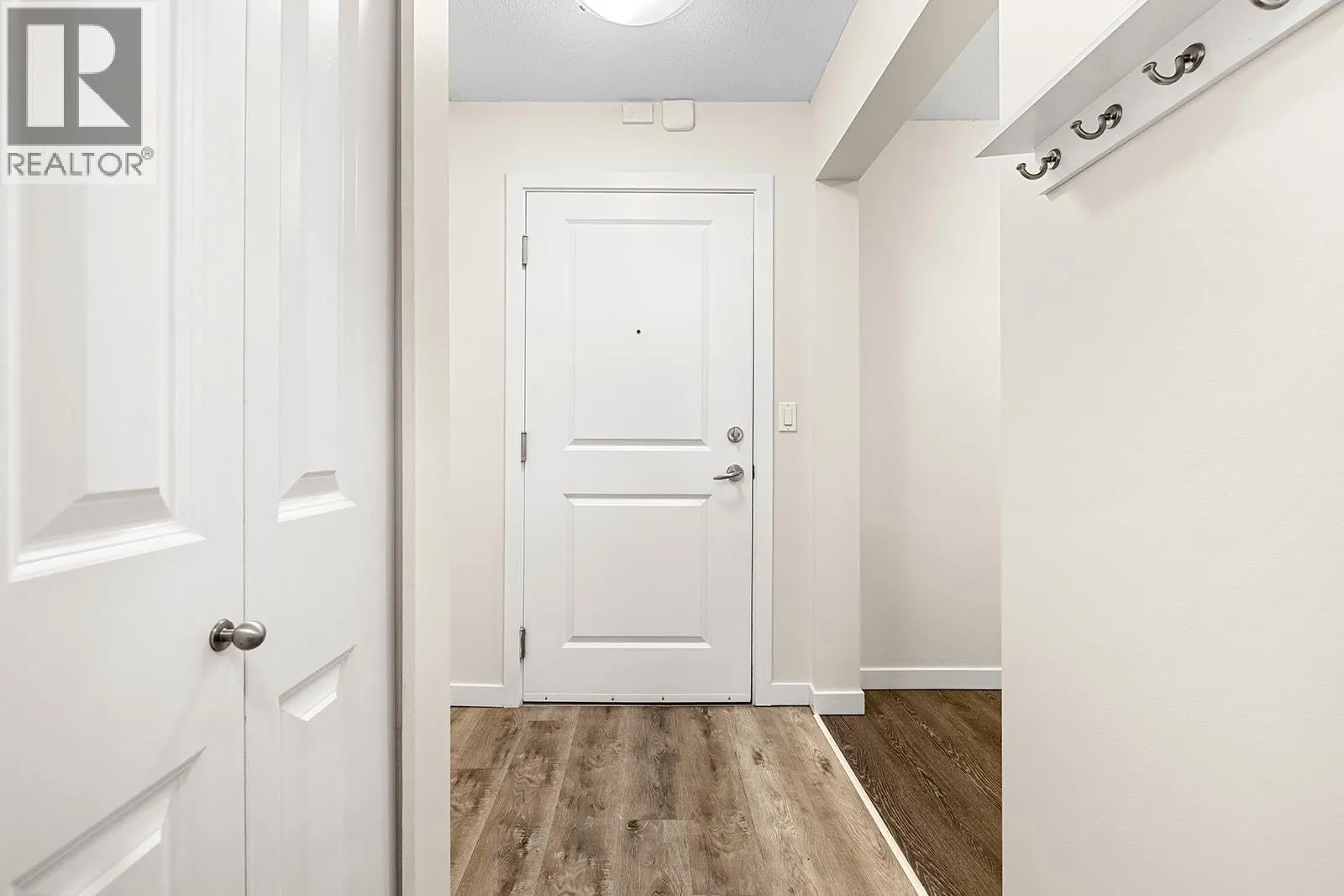 563 Yates Road Unit# 109