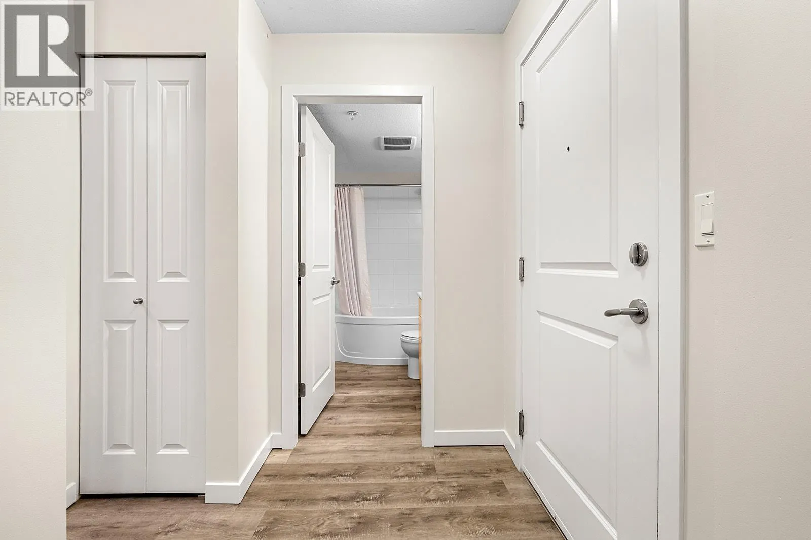 563 Yates Road Unit# 109