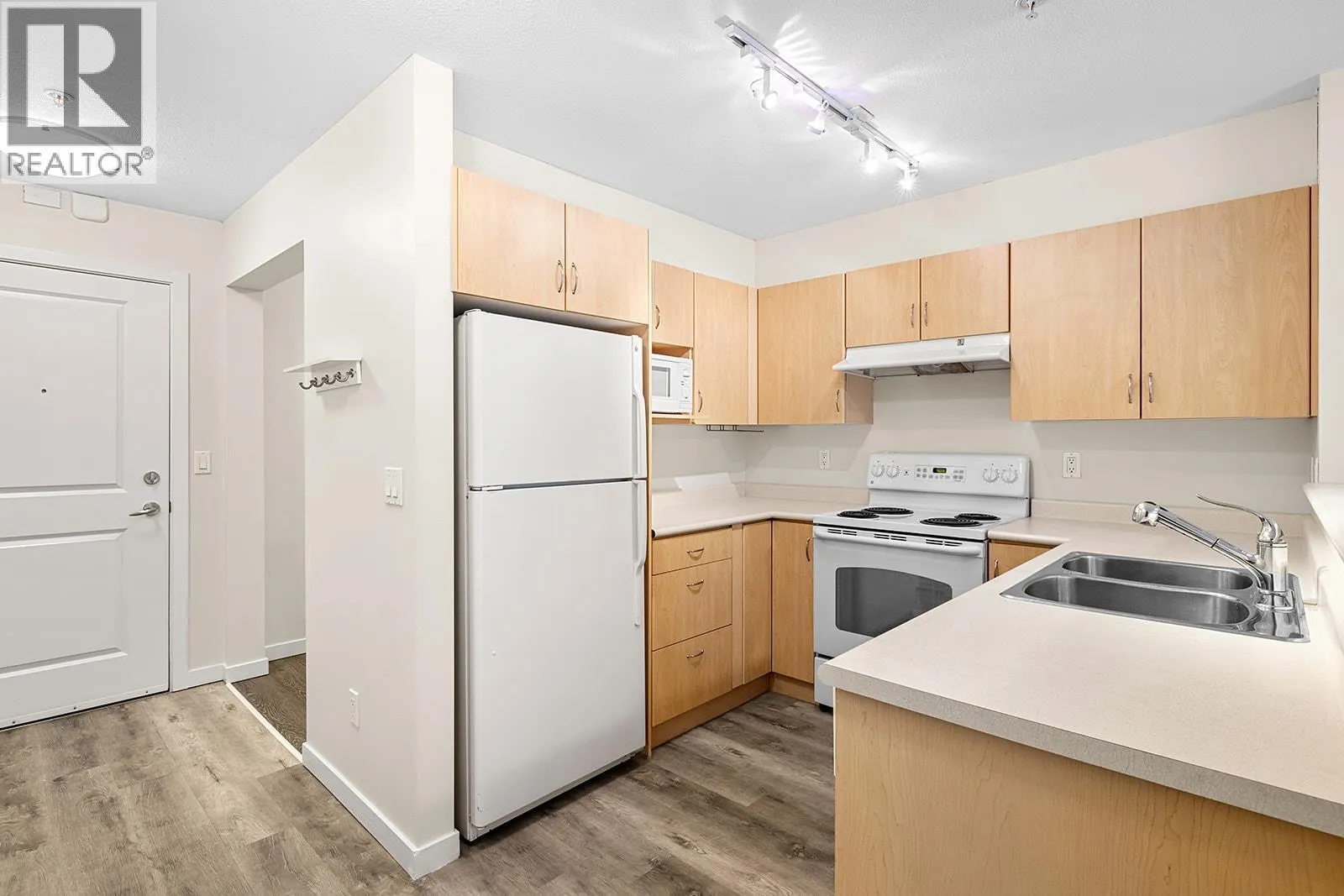 563 Yates Road Unit# 109
