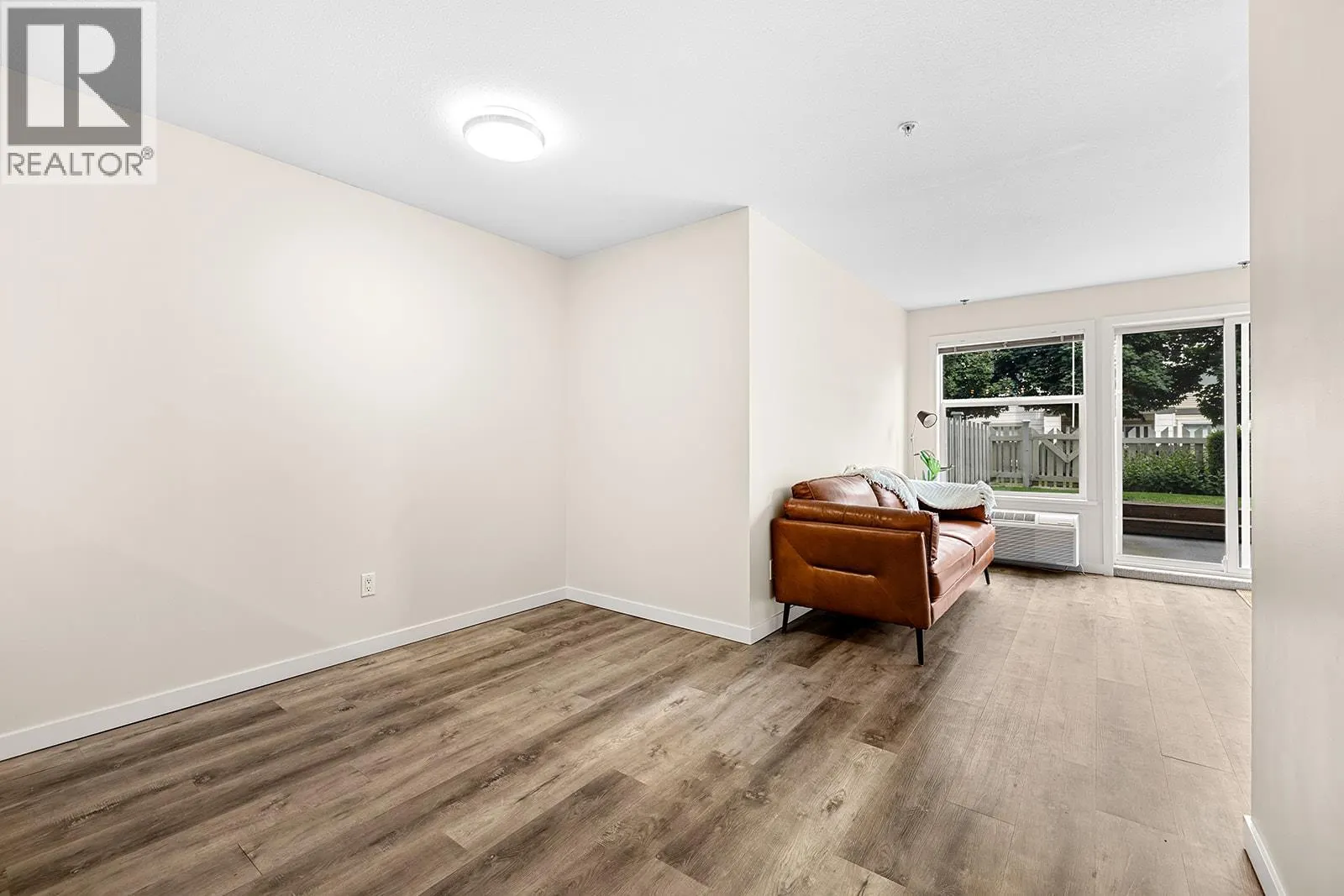 563 Yates Road Unit# 109