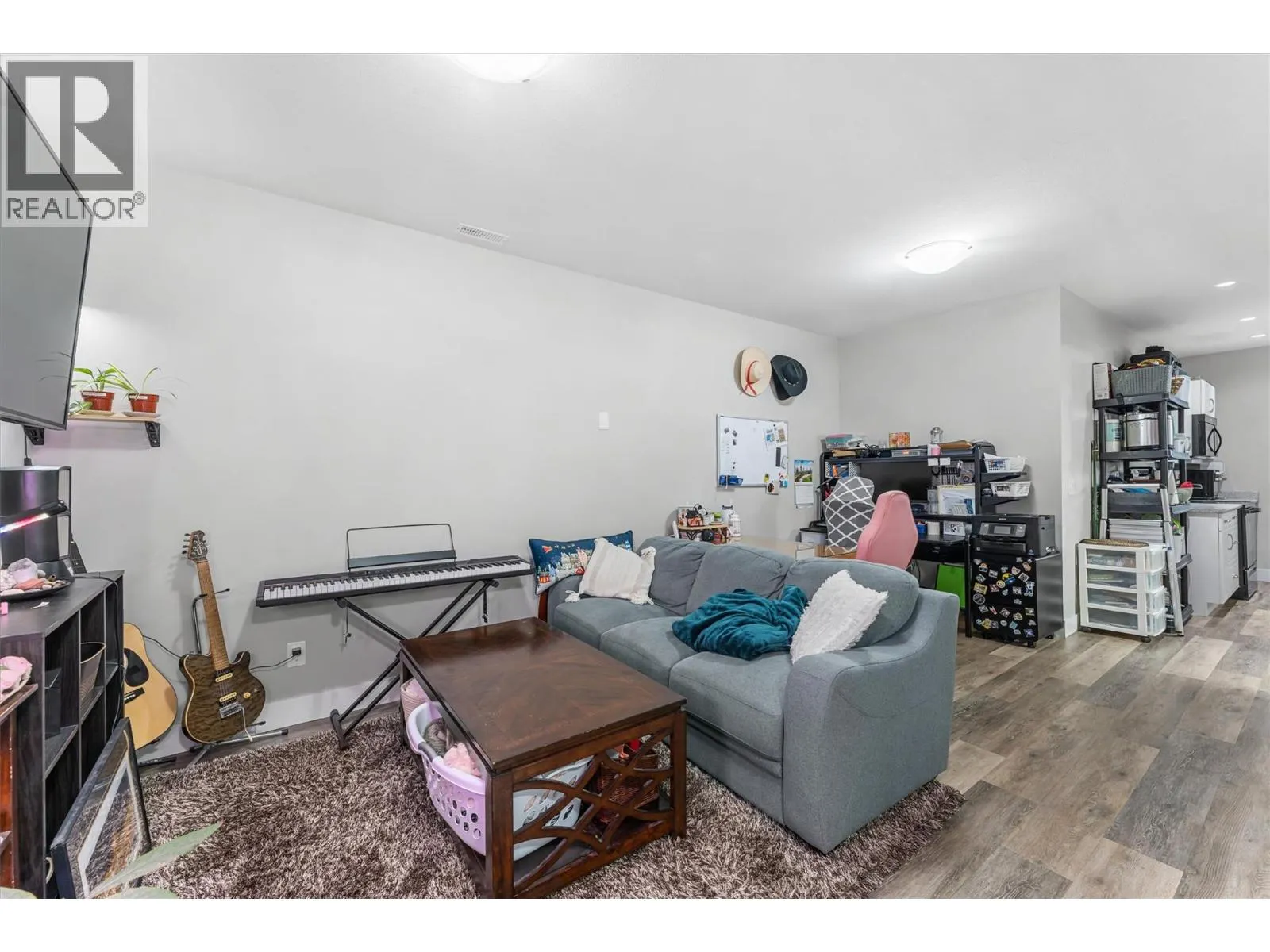 2600 Paramount Drive