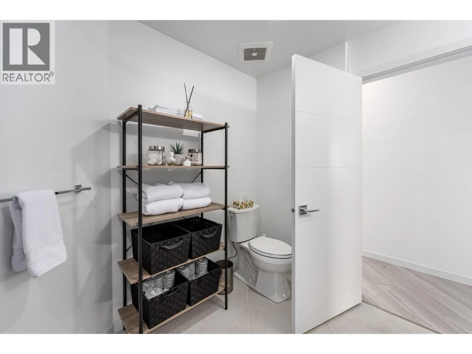 1405 Springhill Drive Unit# 2401