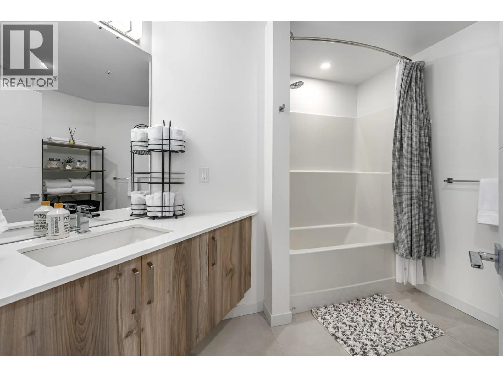 1405 Springhill Drive Unit# 2401