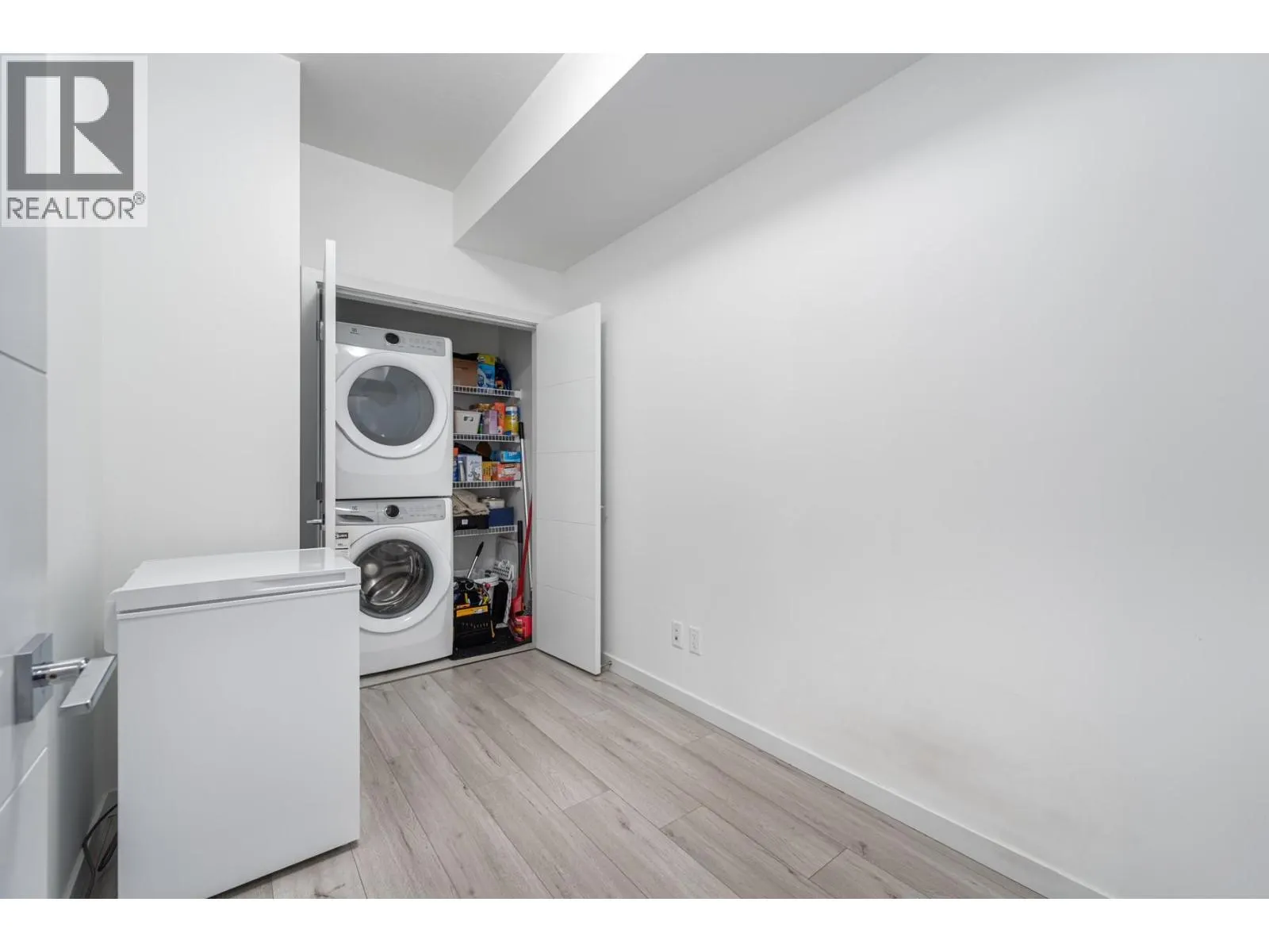 1405 Springhill Drive Unit# 2401