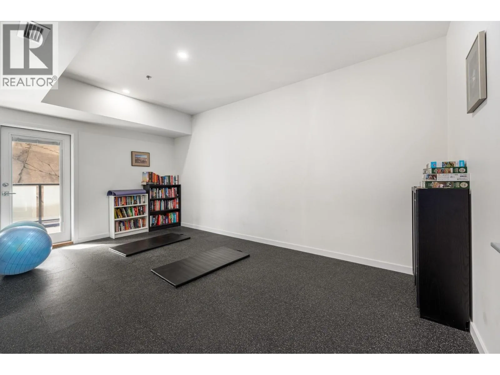 1405 Springhill Drive Unit# 2401