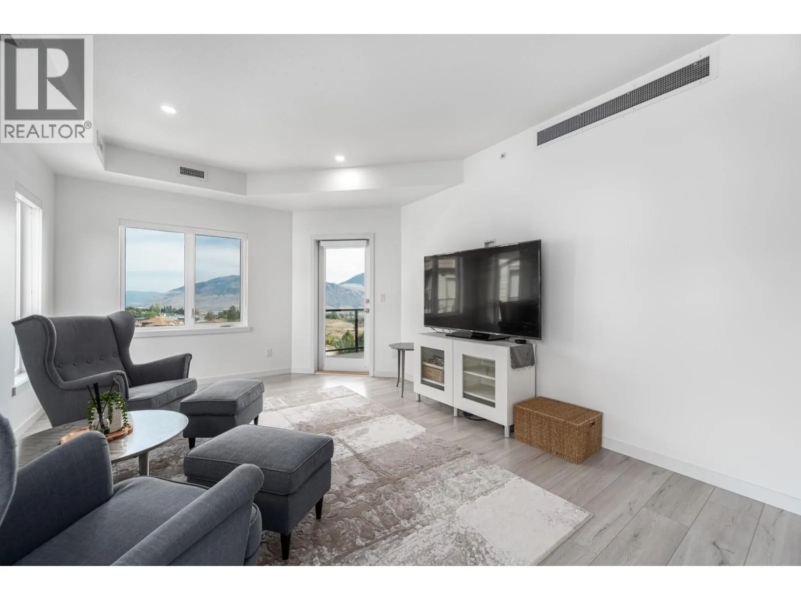 1405 Springhill Drive Unit# 2401